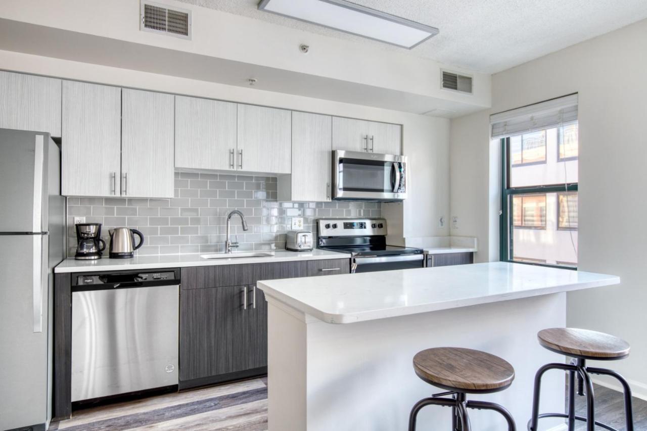 شقة Logan Circle 1Br W Gym Wd Pool Nr Bars Wdc-483 واشنطن المظهر الخارجي الصورة