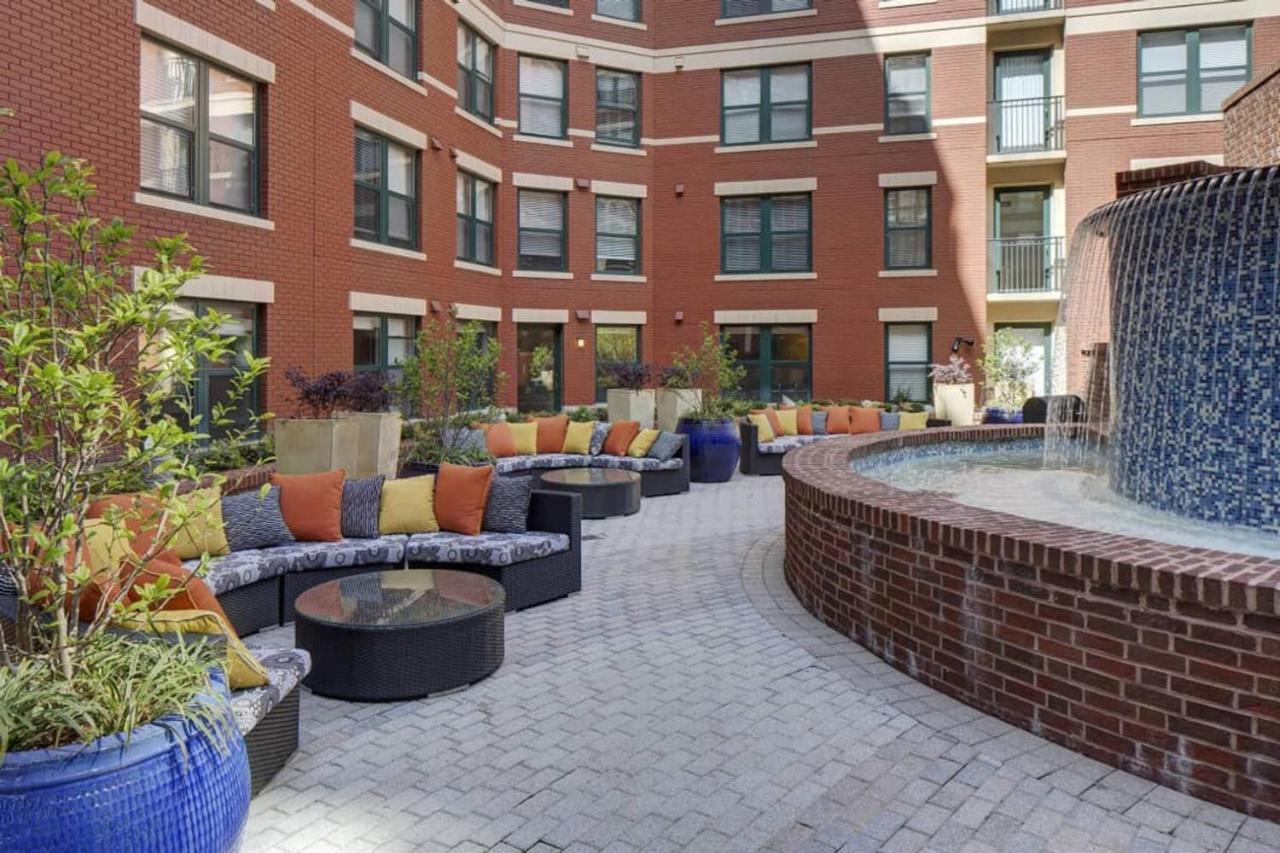 شقة Logan Circle 1Br W Gym Wd Pool Nr Bars Wdc-483 واشنطن المظهر الخارجي الصورة