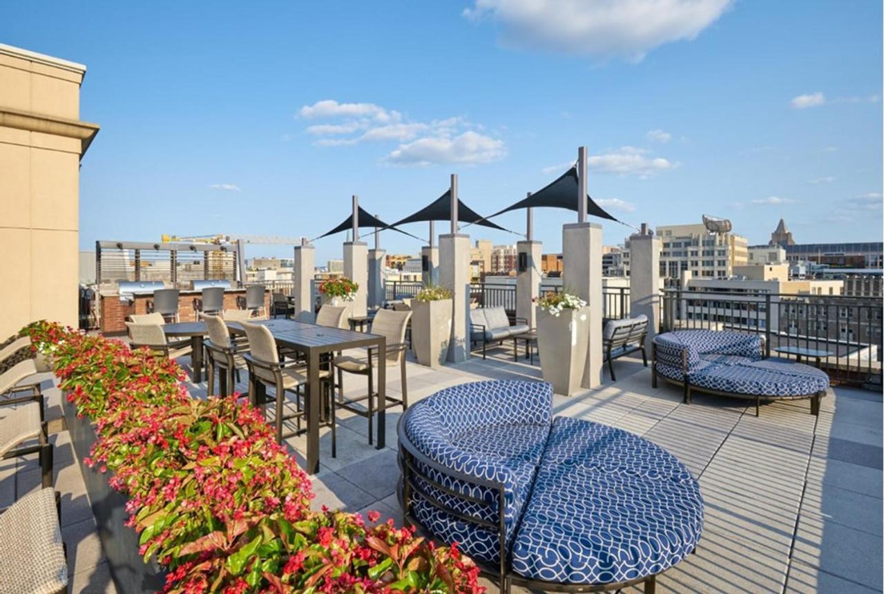 شقة Logan Circle 1Br W Gym Wd Pool Nr Bars Wdc-483 واشنطن المظهر الخارجي الصورة