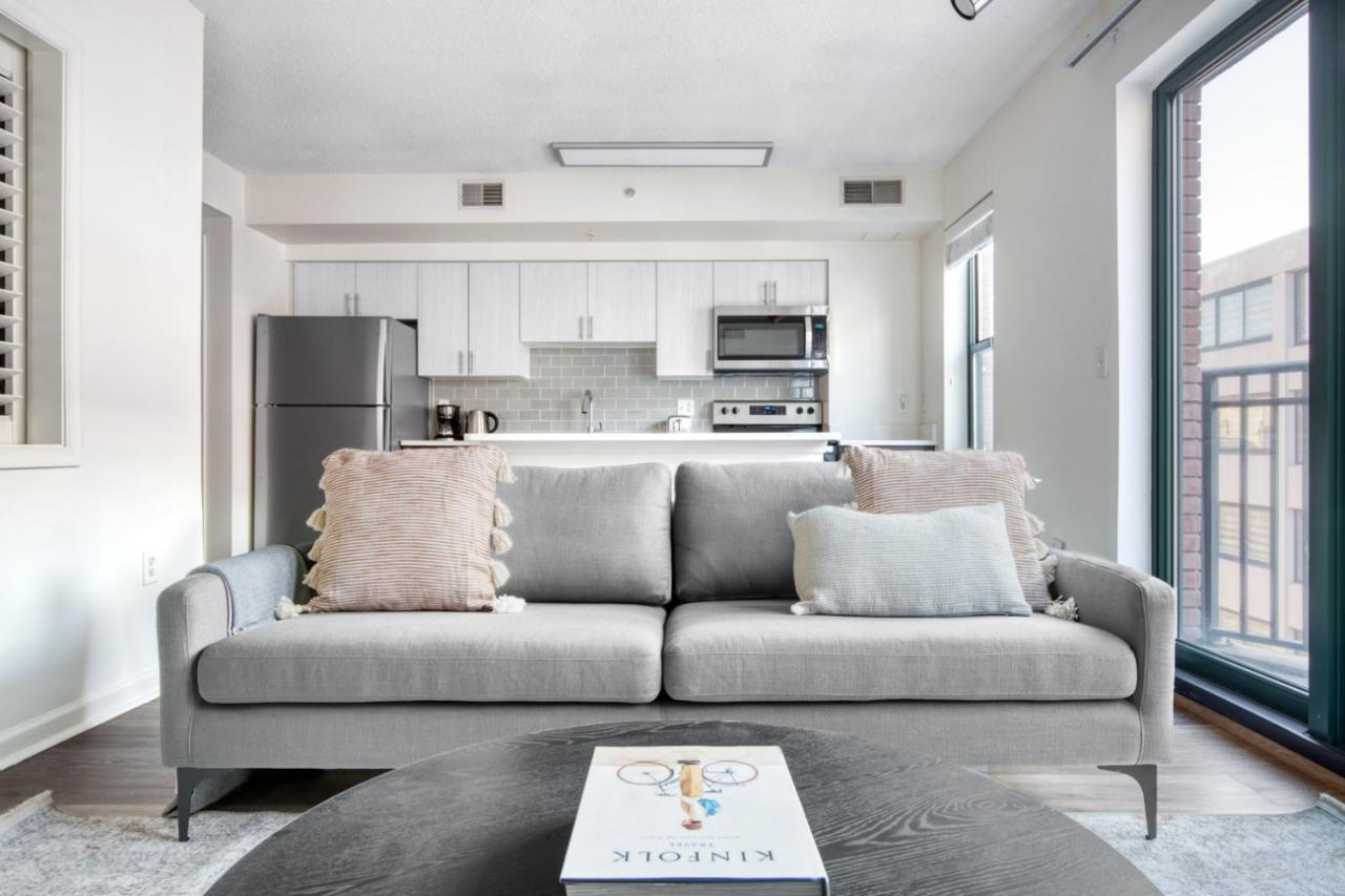 شقة Logan Circle 1Br W Gym Wd Pool Nr Bars Wdc-483 واشنطن المظهر الخارجي الصورة
